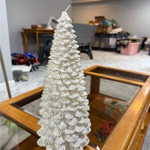 Christmas Tree Royal Products White Sparkly Tree Candles 15” Tall